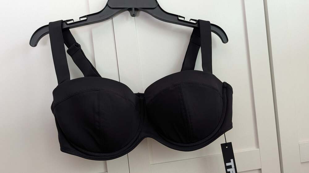 NWT TA3 Bikini Busty Bra Top Black XL Cup Size D DD